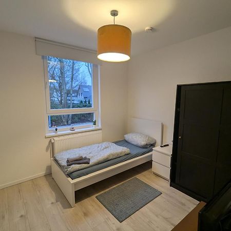 Moderne Wohnung Im Erdgeschoss Mit Terrasse I Ruhige Umgebung Bremerhaven Exterior photo